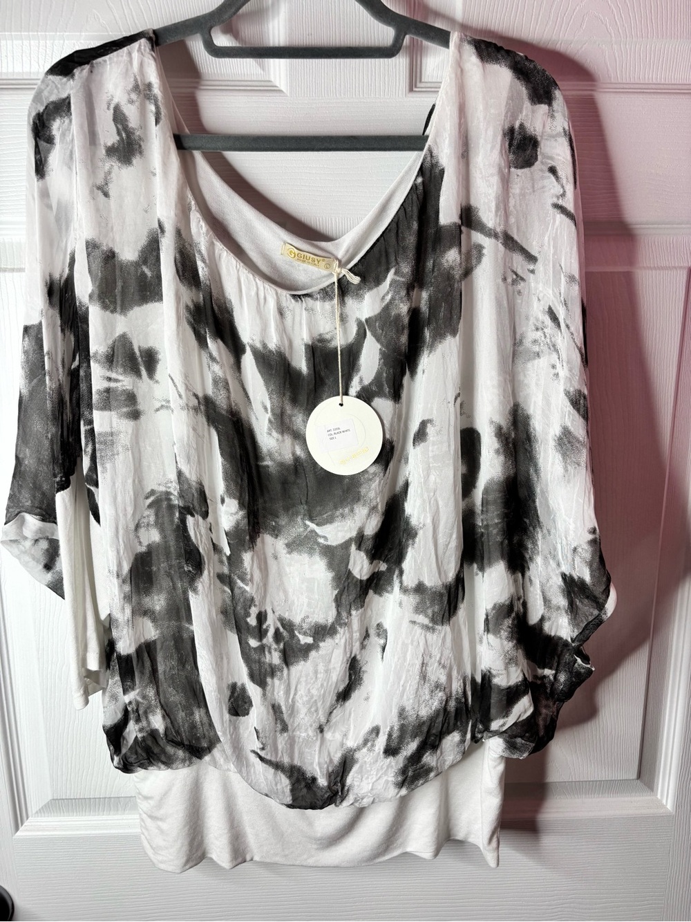 Giusy Silk Blend Tie Dye Top Black White Dolman Bubble Hem NWT L